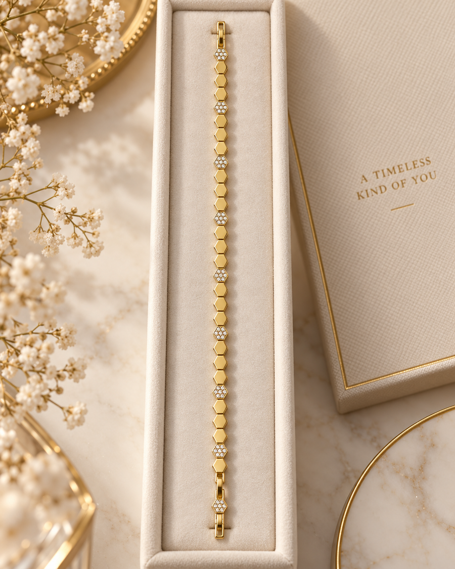Geometrik Altıgen Detaylı Gold Bileklik