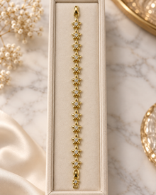 Yıldız Motif Taşlı Gold Bileklik