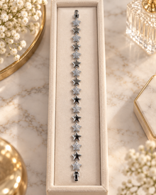 Işıltılı Yıldız Sıralı Silver Bileklik