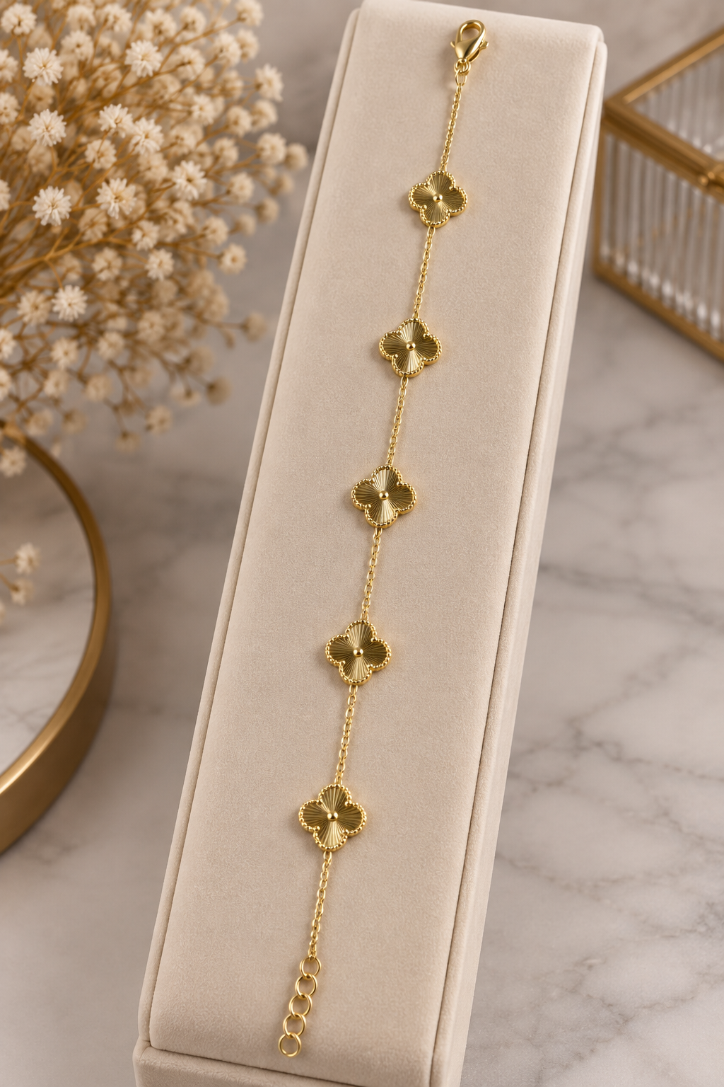 Işın Dokulu Yonca Gold Bileklik