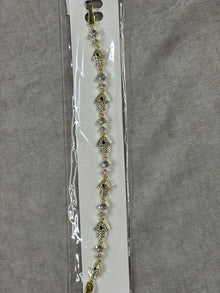Nazar Gözlü Hamsa Taşlı Gold Bileklik
