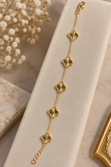 Işın Dokulu Yonca Gold Bileklik