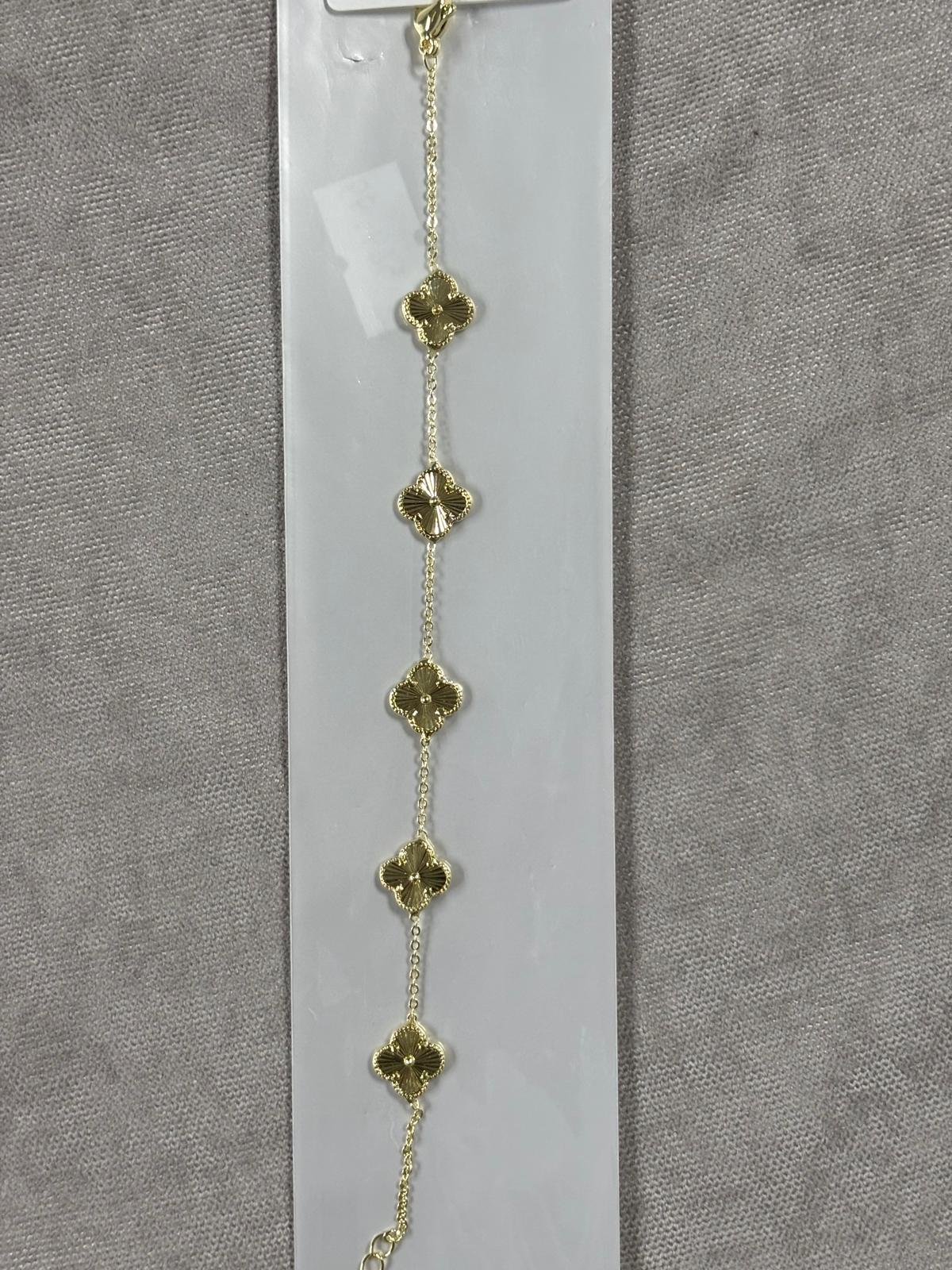 Işın Dokulu Yonca Gold Bileklik