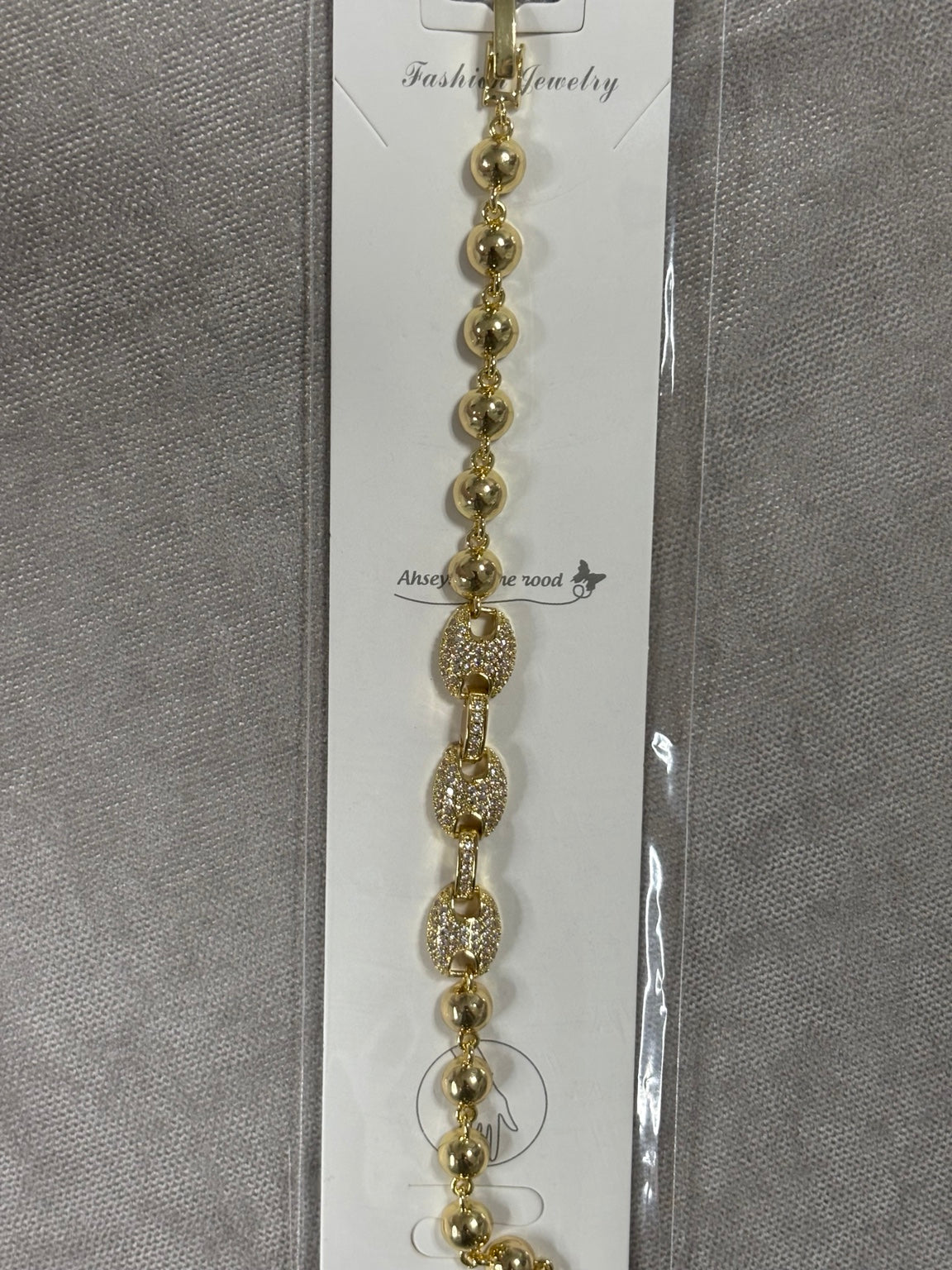 Taşlı Oval Detaylı Gold Boncuk Bileklik