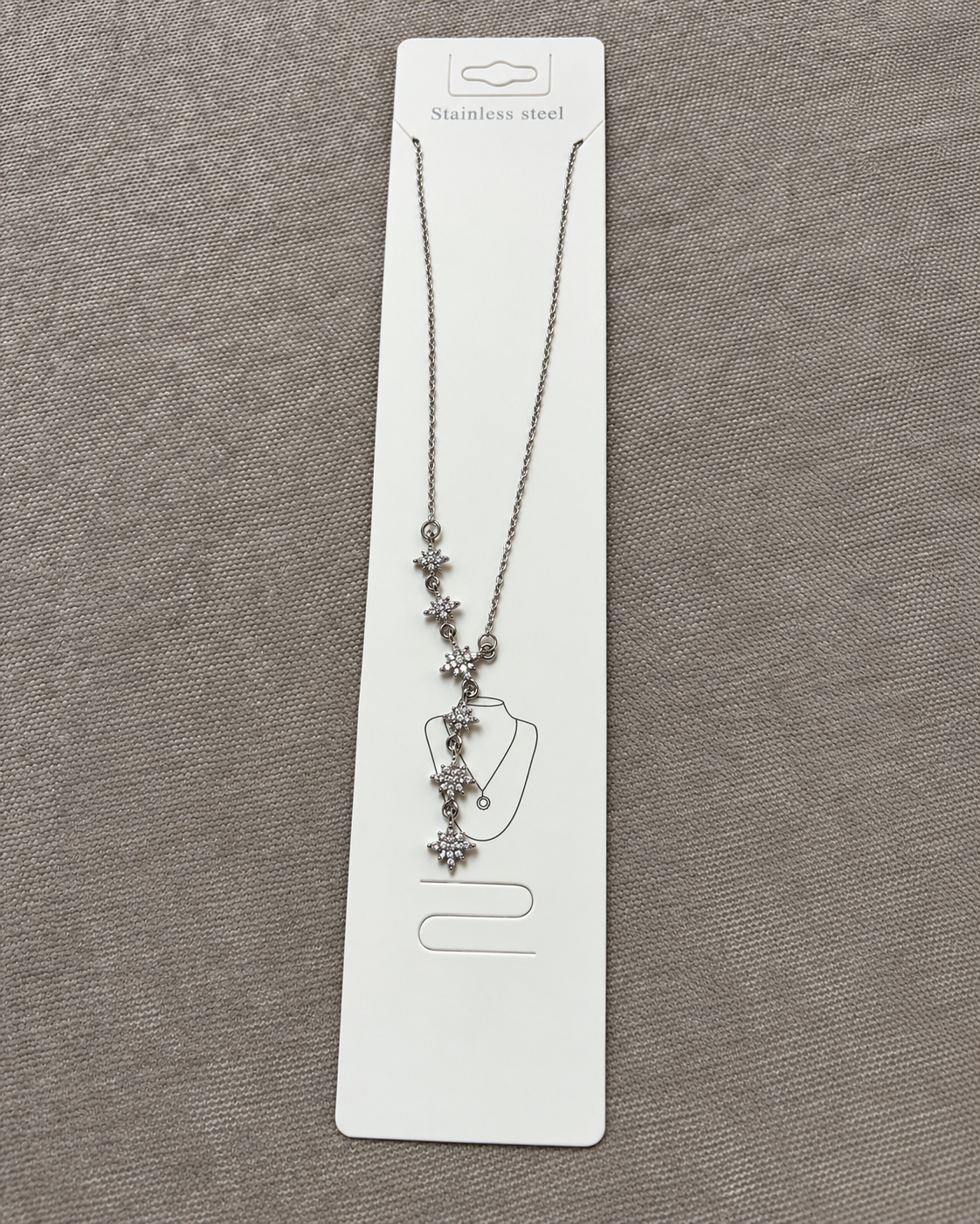 Silver Renk Sıralı Yıldız Taşlı Kolye
