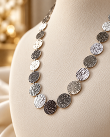 Silver İnce Disk Detaylı Kolye