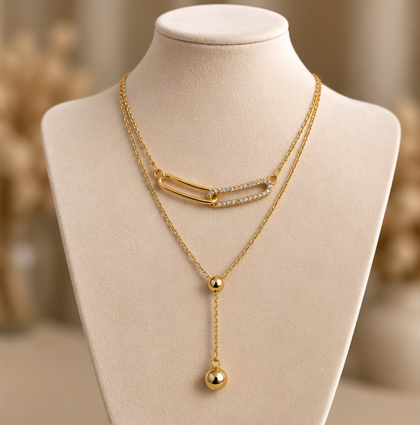 Gold Çift Katmanlı Paperclip ve Küre Detaylı Kolye