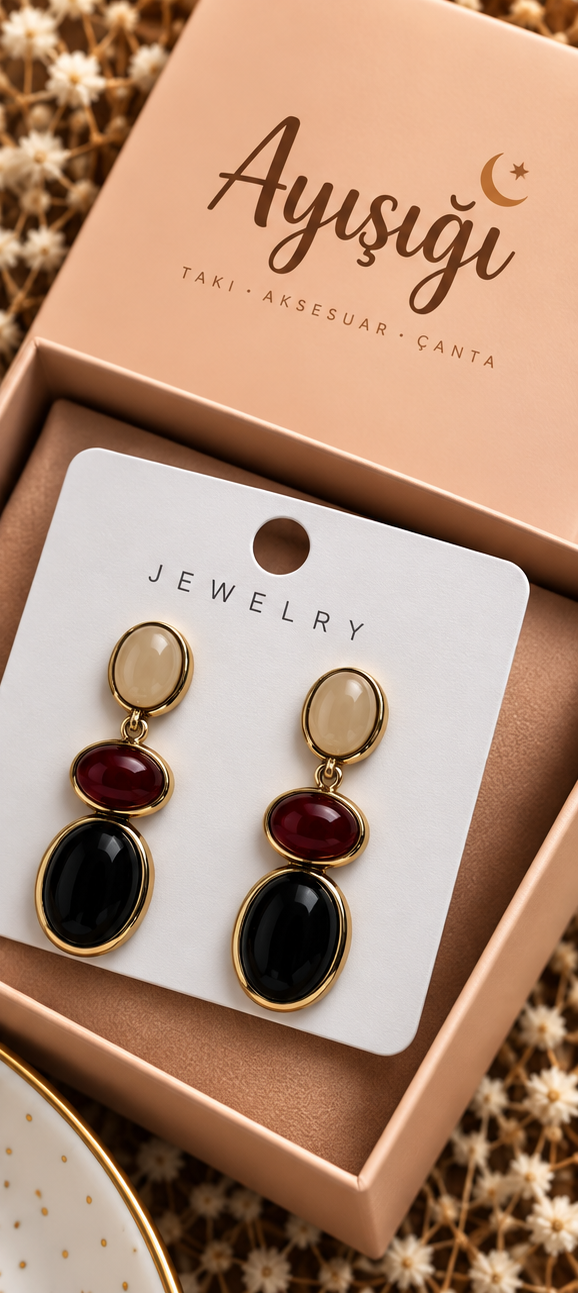 Üç Renk Oval Taşlı Gold Sallantılı Küpe