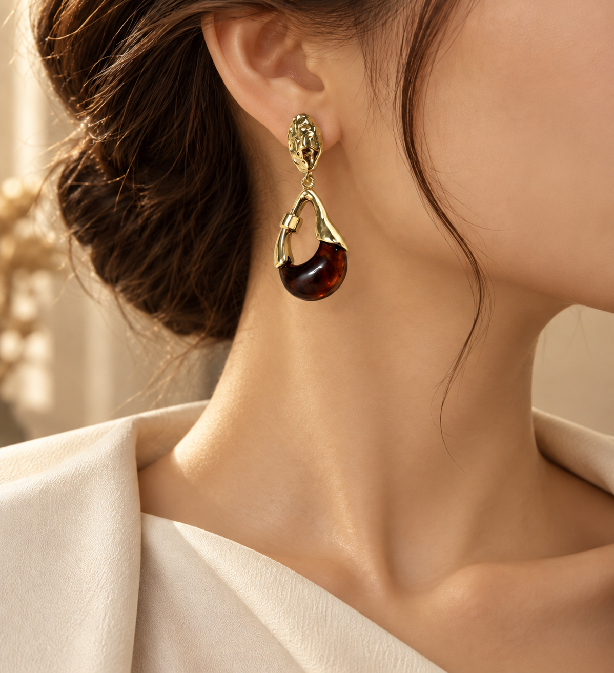 Bordo Detaylı Gold Dokulu Sallantılı Küpe